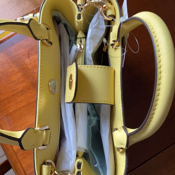 Michael Kors Hailee Small Satchel - Picture 9 of 14